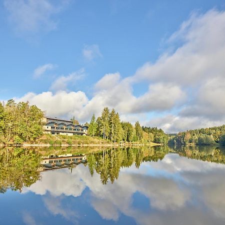 Das Dreiburgensee Naturhotel & Spa Thurmansbang Exteriör bild