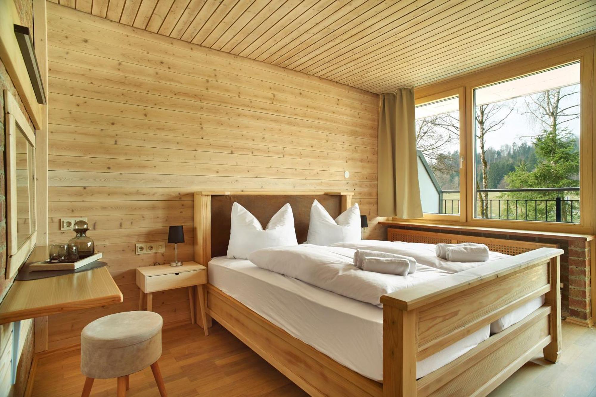 Das Dreiburgensee Naturhotel & Spa Thurmansbang Exteriör bild