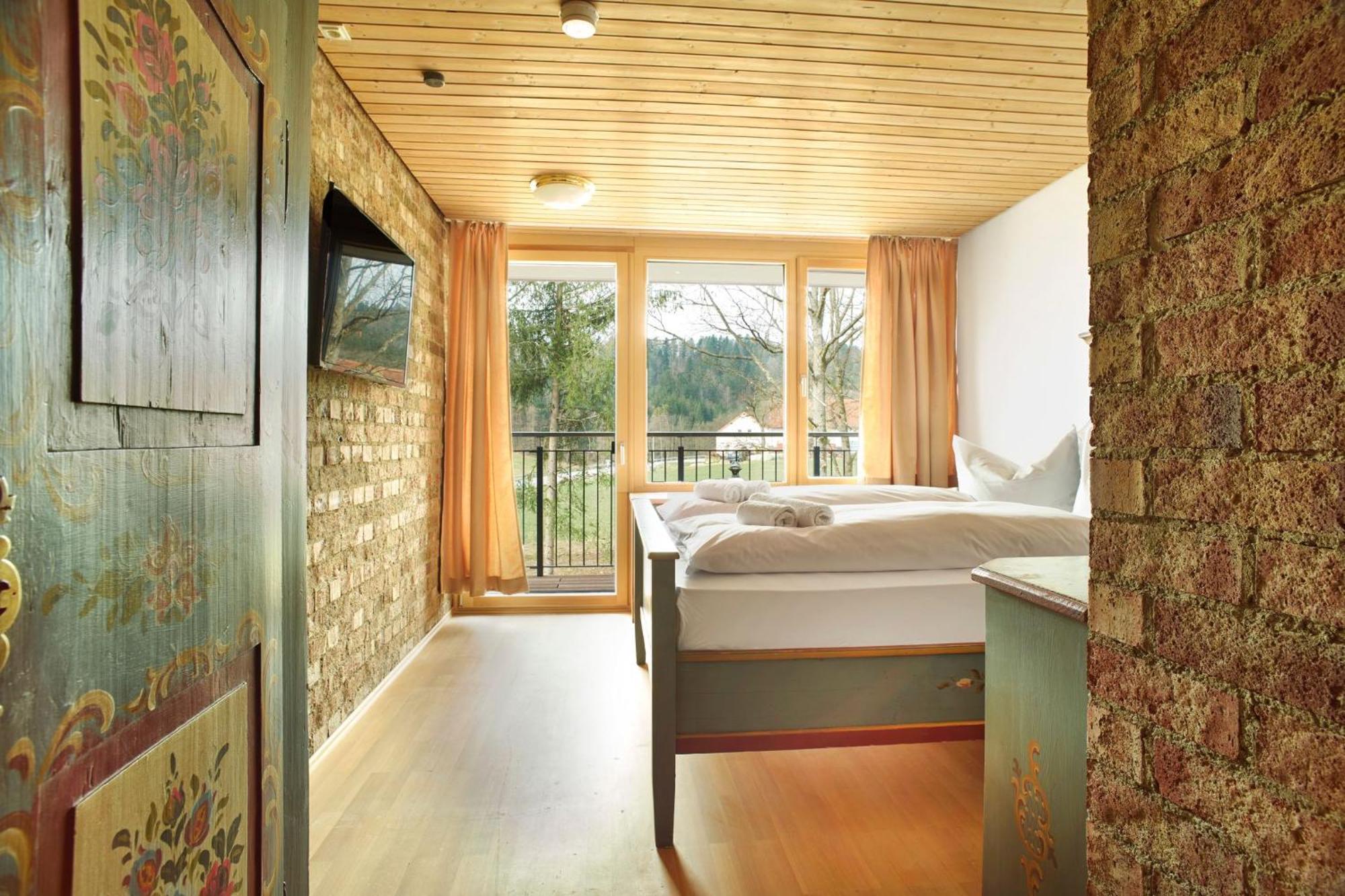 Das Dreiburgensee Naturhotel & Spa Thurmansbang Exteriör bild